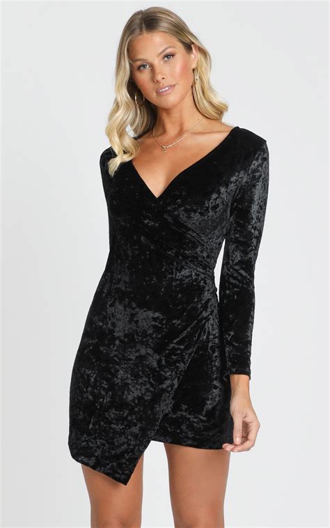 Black Velvet minidress 